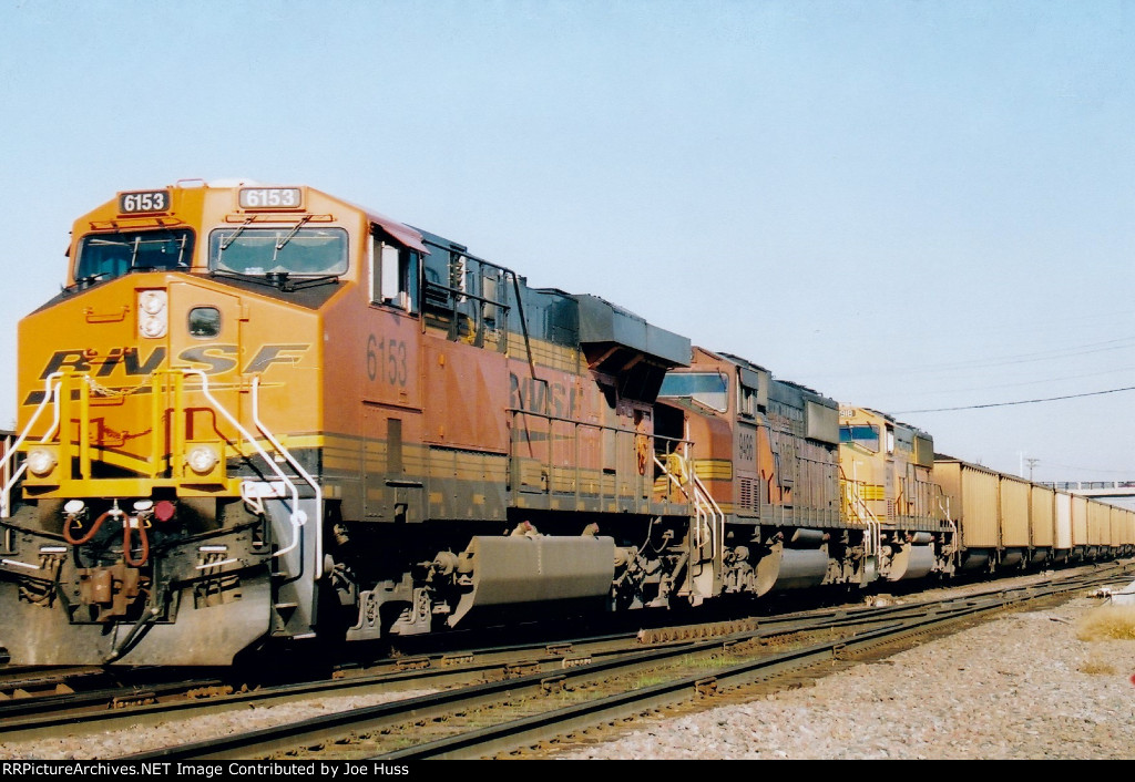 BNSF 6153 East